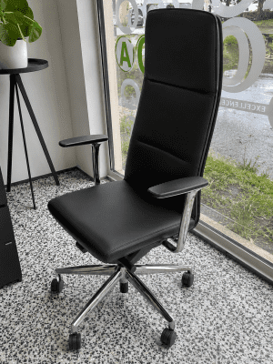 SIEGE RAPT HAUT DOSSIER CUIR NOIR SUR ROULETTES